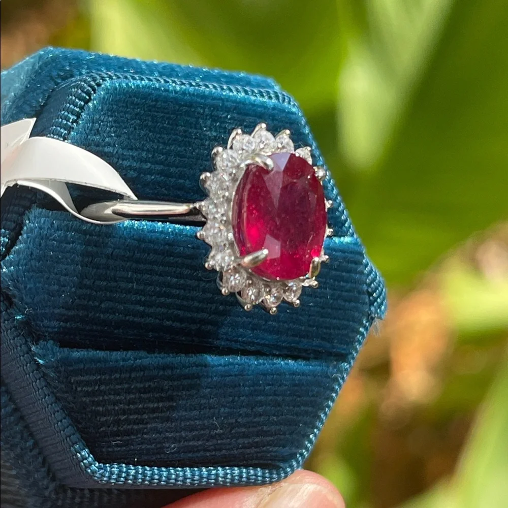 NWT Mozambique Natural Ruby Oval 10.6X8.8mm CZ Accents Ring 925 Silver Size 7.5